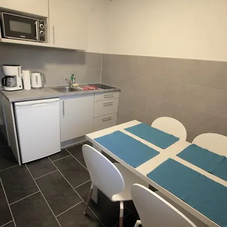 Fewo-baunatal / Ferienwohnung 